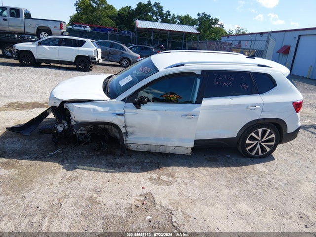 Aukcja sprzedaży 2022 Volkswagen Taos 1.5t Se, vin: 3VVWX7B23NM030113, numer aukcji: 45697173
