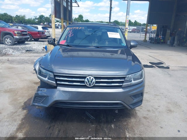 45697177 :رقم المزاد ، 3VV2B7AX6JM198039 vin ، 2018 Volkswagen Tiguan 2.0t Se/2.0t Sel مزاد بيع