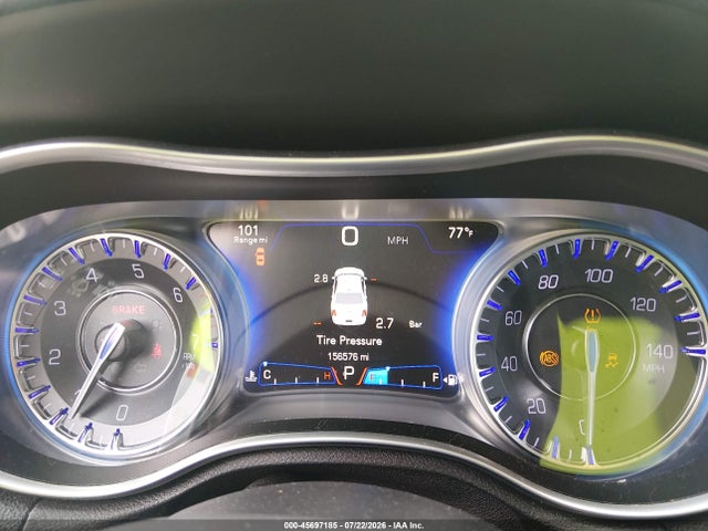 Chrysler 300 Limited 2015 2C3CCAAG3FH755223 Image 7