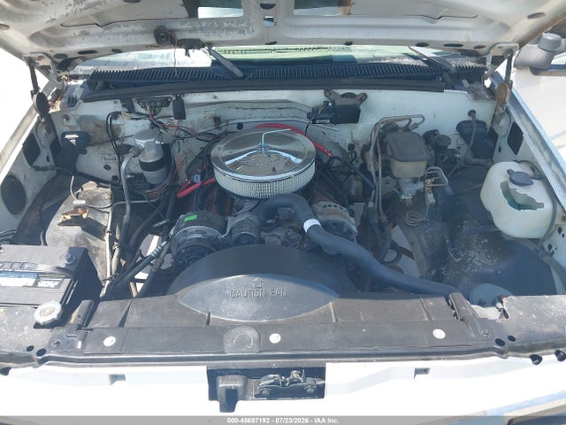 45697192 :رقم المزاد ، 1GTHC33K2PJ716024 vin ، 1993 Gmc Sierra C3500 مزاد بيع