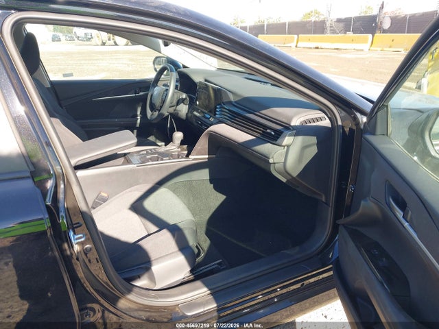 Toyota CAMRY LE 2026 4T1DAACK4TU263036 Image 5