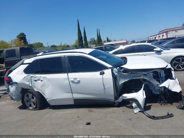 4T3RWRFV1SU196834 Toyota Rav4 Hybrid Xle