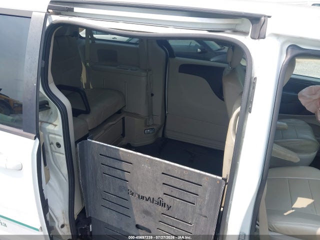 2014 Dodge Grand Caravan Se მანქანა იყიდება აუქციონზე, vin: 2C7WDGBGXER380093, აუქციონის ნომერი: 45697239