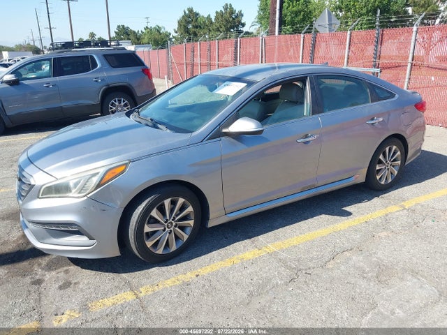 Hyundai Sonata Sport 2015 5NPE34AF8FH231019 Image 2