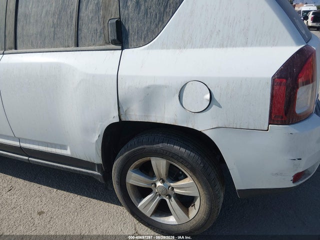 Продажа на аукционе авто 2015 Jeep Compass Sport, vin: 1C4NJDBB7FD218107, номер лота: 45697297