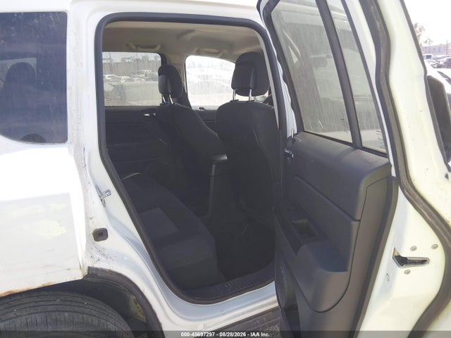 Продажа на аукционе авто 2015 Jeep Compass Sport, vin: 1C4NJDBB7FD218107, номер лота: 45697297