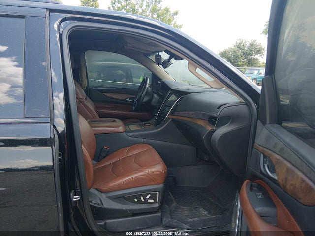 45697322 :رقم المزاد ، 1GYS4JKJ3KR286105 vin ، 2019 Cadillac Escalade Esv Premium Luxury مزاد بيع