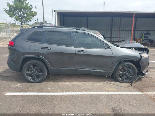 2017 Jeep Cherokee Altitude მანქანა იყიდება აუქციონზე, vin: 1C4PJLAB2HW559264, აუქციონის ნომერი: 45697347