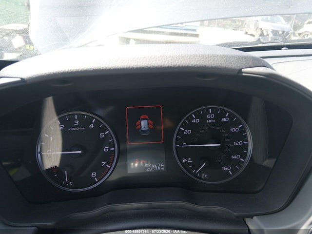45697364 :رقم المزاد ، JF2GUADC8R8304464 vin ، 2024 Subaru Crosstrek Premium مزاد بيع