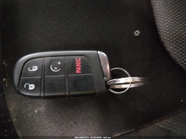 45697373 :رقم المزاد ، ZACCJBBB8HPE60162 vin ، 2017 Jeep Renegade Latitude مزاد بيع