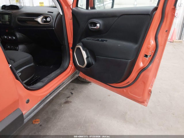 45697373 :رقم المزاد ، ZACCJBBB8HPE60162 vin ، 2017 Jeep Renegade Latitude مزاد بيع