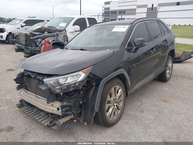45697408 :رقم المزاد ، 2T3C1RFV3KW004608 vin ، 2019 Toyota Rav4 Xle Premium مزاد بيع