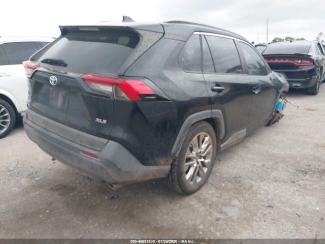 45697408 :رقم المزاد ، 2T3C1RFV3KW004608 vin ، 2019 Toyota Rav4 Xle Premium مزاد بيع