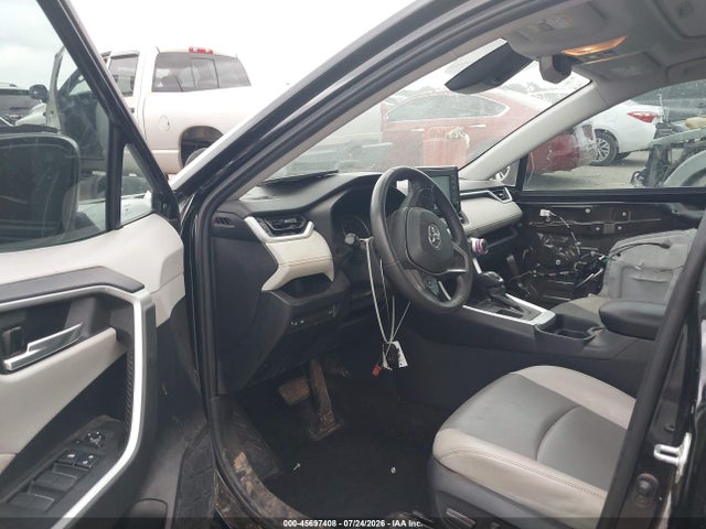 45697408 :رقم المزاد ، 2T3C1RFV3KW004608 vin ، 2019 Toyota Rav4 Xle Premium مزاد بيع