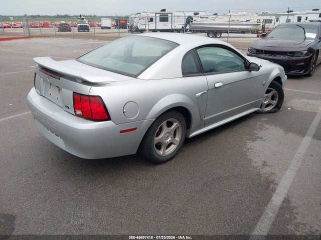 Продажа на аукционе авто 2004 Ford Mustang, vin: 1FAFP40414F120110, номер лота: 45697418