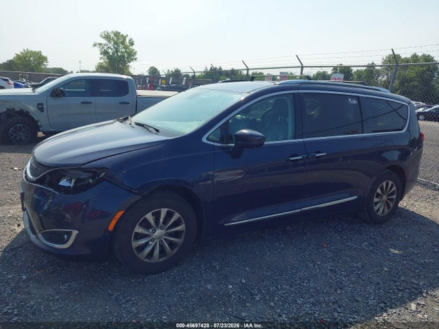 Aukcja sprzedaży 2019 Chrysler Pacifica Touring L, vin: 2C4RC1BGXKR655239, numer aukcji: 45697428