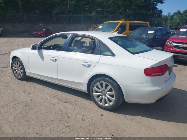 Продажа на аукционе авто 2011 Audi A4 2.0t Premium, vin: WAUFFAFL6BN032065, номер лота: 45697454