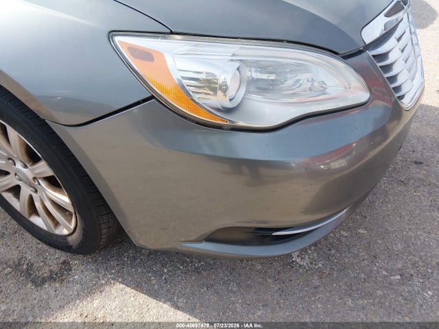 Продажа на аукционе авто 2013 Chrysler 200 Touring, vin: 1C3CCBBBXDN589800, номер лота: 45697479