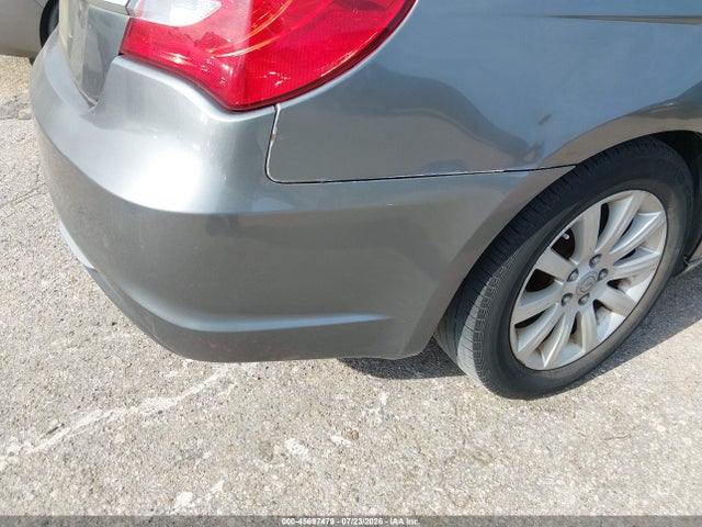 Продажа на аукционе авто 2013 Chrysler 200 Touring, vin: 1C3CCBBBXDN589800, номер лота: 45697479