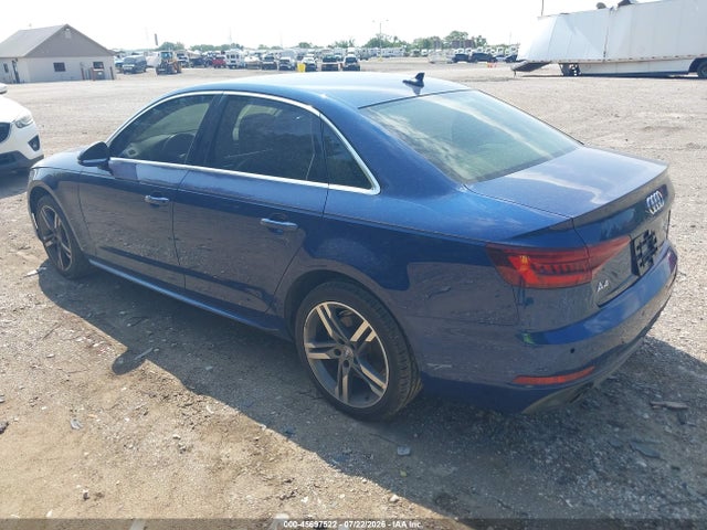 45697522 :رقم المزاد ، WAULMAF44JA219344 vin ، 2018 Audi A4 2.0t Tech Ultra Premium/2.0t Ultra Premium مزاد بيع