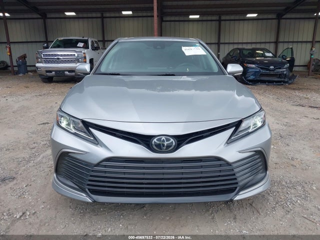 4T1R11AK3PU782464 Toyota CAMRY LE