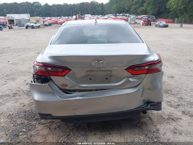 4T1R11AK3PU782464 Toyota CAMRY LE