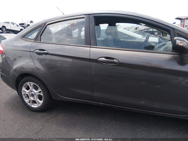 Ford FIESTA SE 2016 3FADP4BJ8GM112987 Image 6