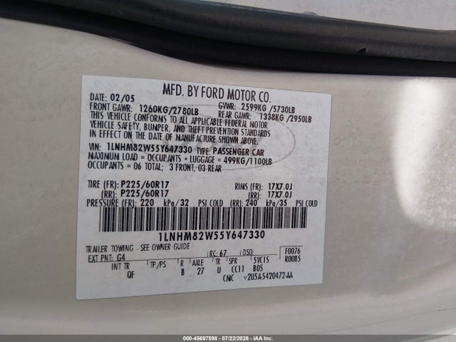 Продаж на аукціоні авто 2005 Lincoln Town Car Signature Limited, vin: 1LNHM82W55Y647330, номер лоту: 45697598