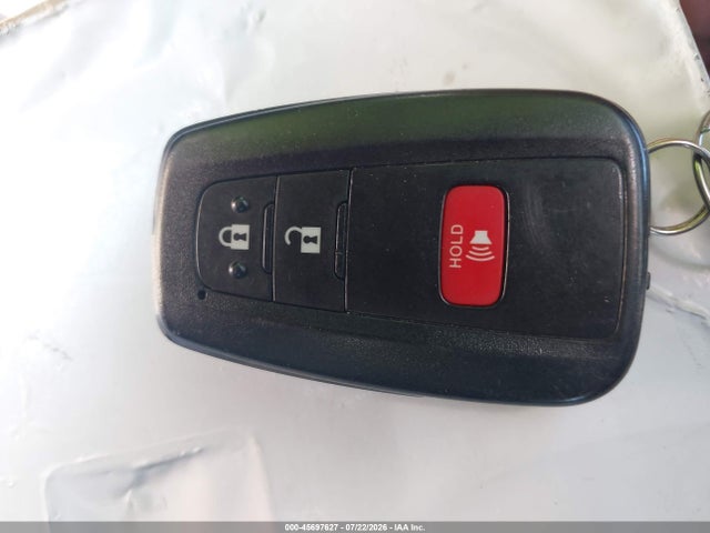 JTDL9RFU2K3006885 Toyota PRIUS XLE
