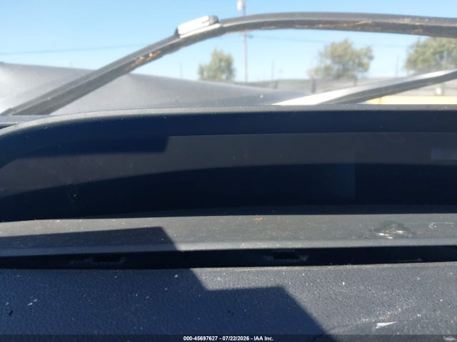 JTDL9RFU2K3006885 Toyota PRIUS XLE