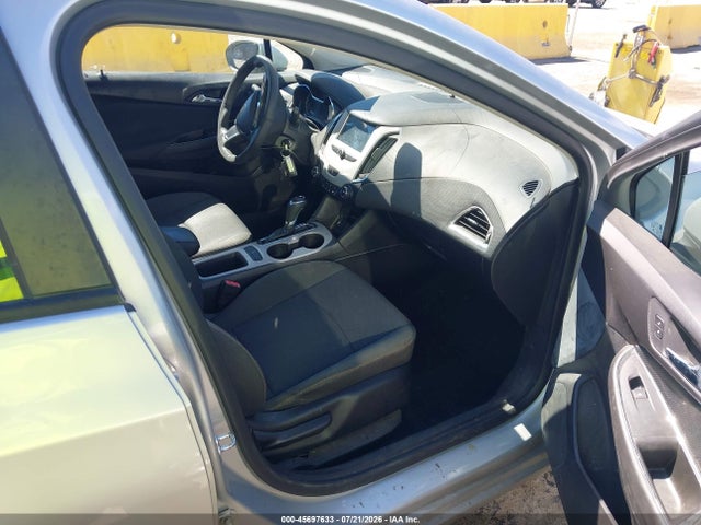 Chevrolet Cruze Ls Auto 2018 1G1BC5SM2J7105539 Image 5