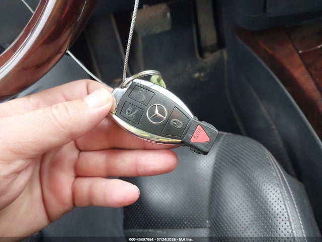 45697654 :رقم المزاد ، WDDNG8GB3BA374774 vin ، 2011 Mercedes-benz S 550 4matic مزاد بيع