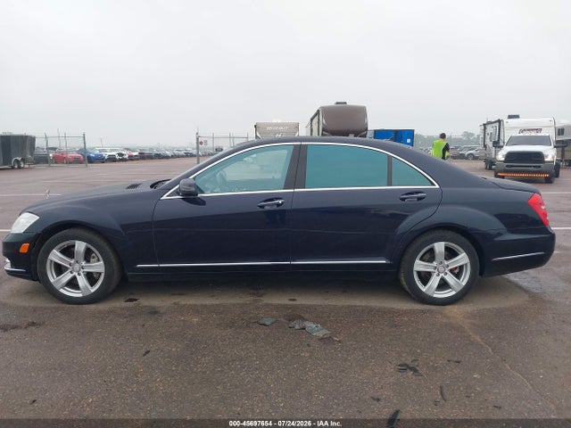 45697654 :رقم المزاد ، WDDNG8GB3BA374774 vin ، 2011 Mercedes-benz S 550 4matic مزاد بيع