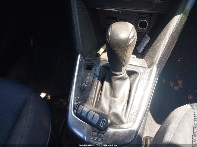 3MYDLBYV4JY322783 Toyota YARIS IA
