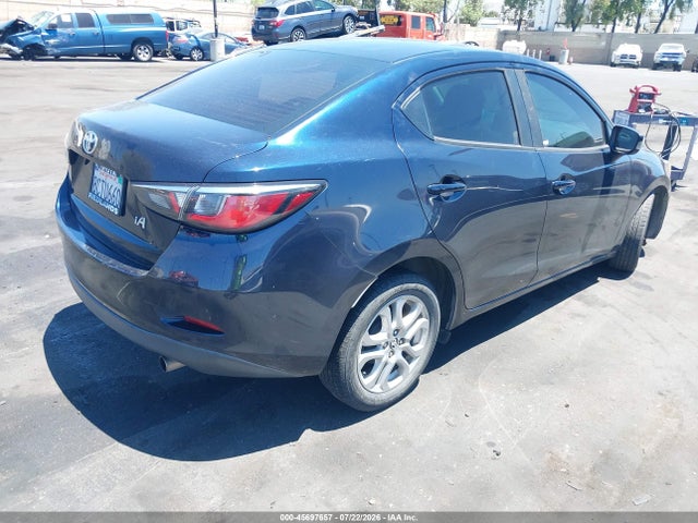 3MYDLBYV4JY322783 Toyota YARIS IA