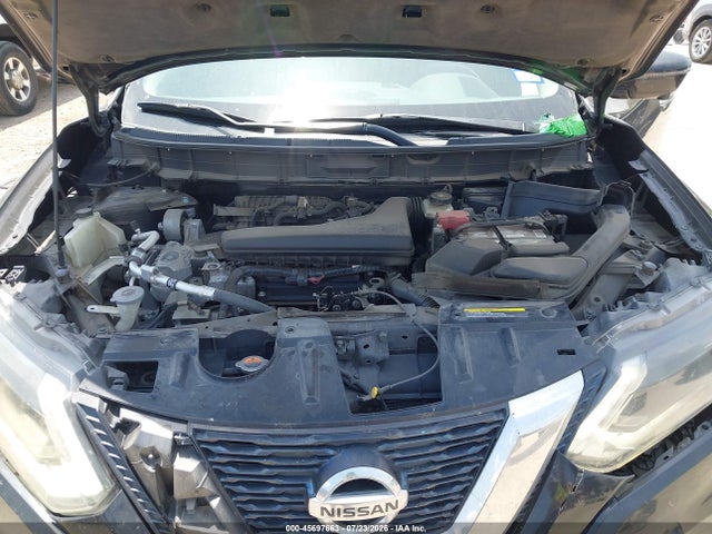 2017 Nissan Rogue Sv მანქანა იყიდება აუქციონზე, vin: 5N1AT2MT3HC752650, აუქციონის ნომერი: 45697663