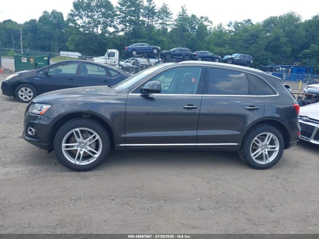 Продажа на аукционе авто 2017 Audi Q5 2.0t Premium, vin: WA1L2AFP4HA012699, номер лота: 45697667