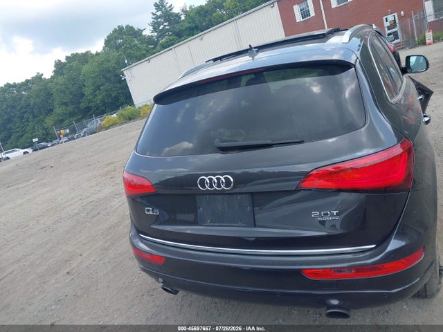 Продажа на аукционе авто 2017 Audi Q5 2.0t Premium, vin: WA1L2AFP4HA012699, номер лота: 45697667