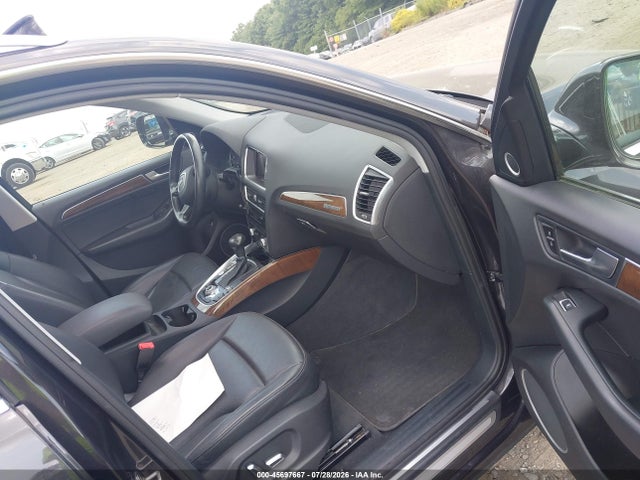 Продажа на аукционе авто 2017 Audi Q5 2.0t Premium, vin: WA1L2AFP4HA012699, номер лота: 45697667