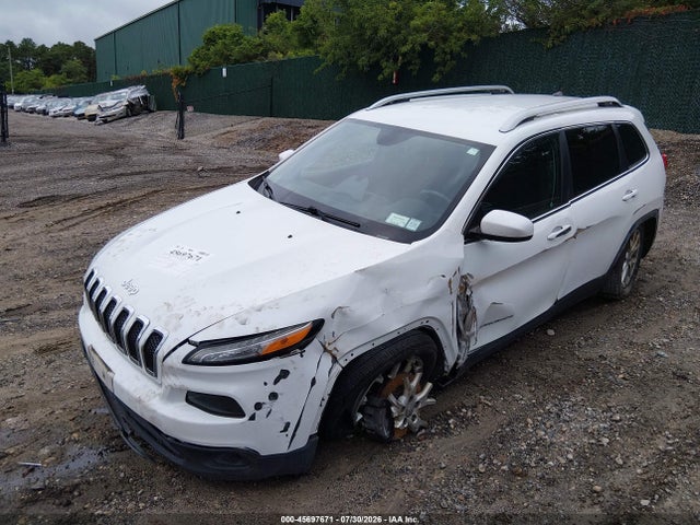 Продаж на аукціоні авто 2016 Jeep Cherokee Latitude, vin: 1C4PJMCS3GW277779, номер лоту: 45697671