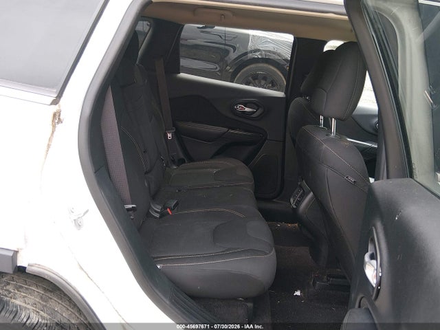 Продаж на аукціоні авто 2016 Jeep Cherokee Latitude, vin: 1C4PJMCS3GW277779, номер лоту: 45697671