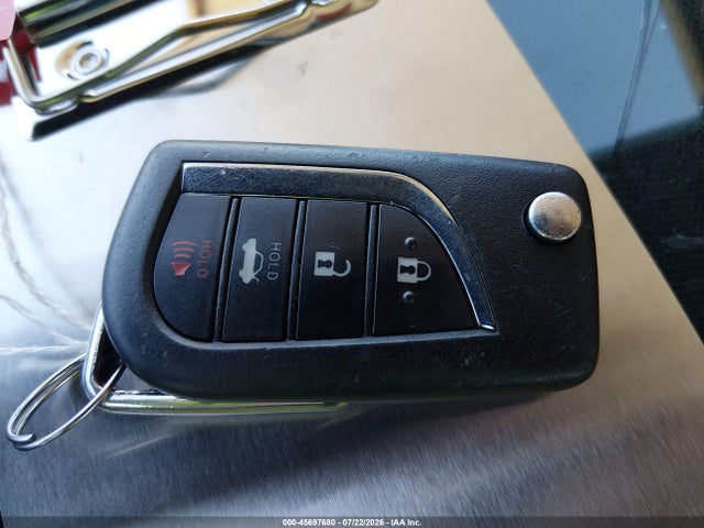 4T1G11AK6MU450506 Toyota CAMRY SE