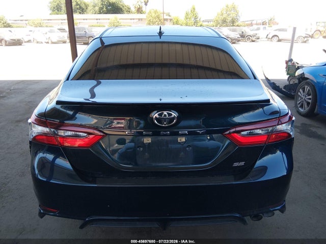4T1G11AK6MU450506 Toyota CAMRY SE