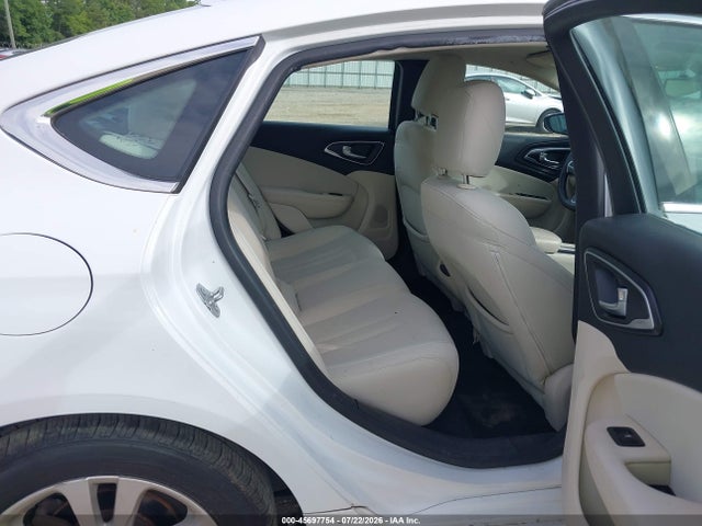 45697754 :رقم المزاد ، 1C3CCCAB3FN748747 vin ، 2015 Chrysler 200 Limited مزاد بيع