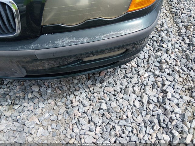 45697768 :رقم المزاد ، WBAAV33421FV03921 vin ، 2001 Bmw 325i مزاد بيع