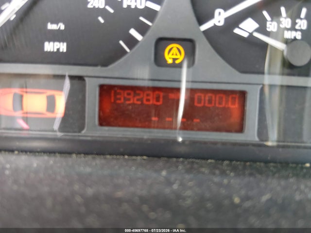 45697768 :رقم المزاد ، WBAAV33421FV03921 vin ، 2001 Bmw 325i مزاد بيع