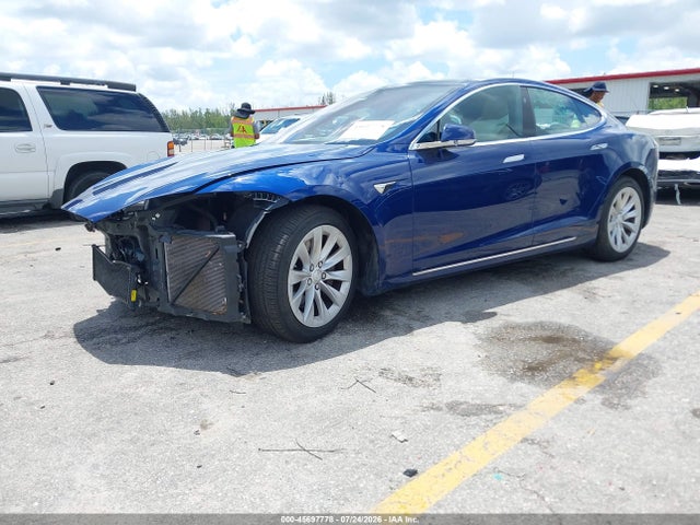 Tesla Model S 60d/70d/75d/85d/90d 2016 5YJSA1E20GF173440 Image 2