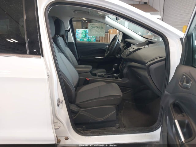 Ford ESCAPE SE 2017 1FMCU9GD5HUB08726 Image 5