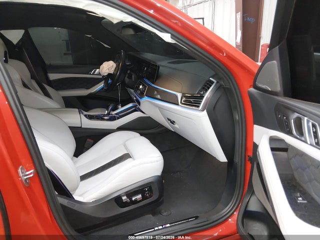 BMW X6 M 2023 5YMCY0C09P9R75112 Image 5