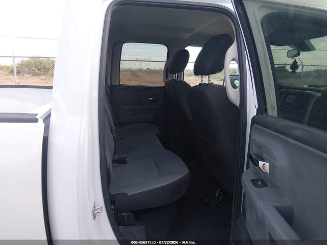 45697833 :رقم المزاد ، 1C6RR7GG4RS157791 vin ، 2024 Ram 1500 Classic Slt  4x4 6'4 Box مزاد بيع